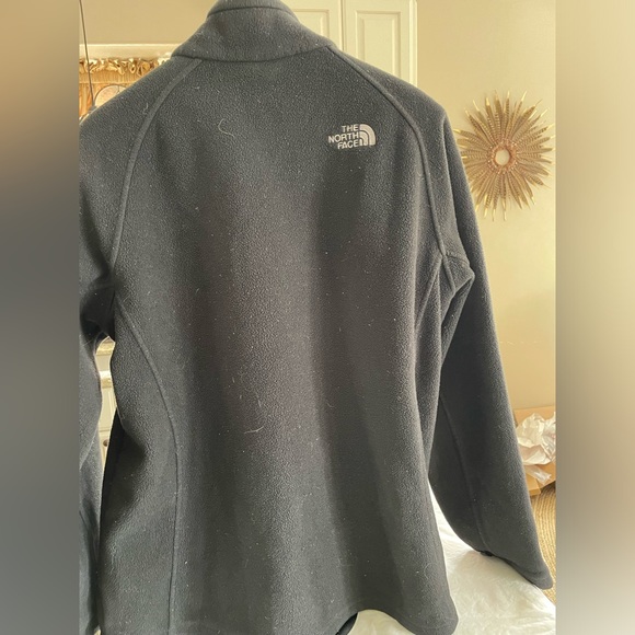 North Face black fleece full zip jacket. Xxl. Really‎ good condition - Picture 2 of 4